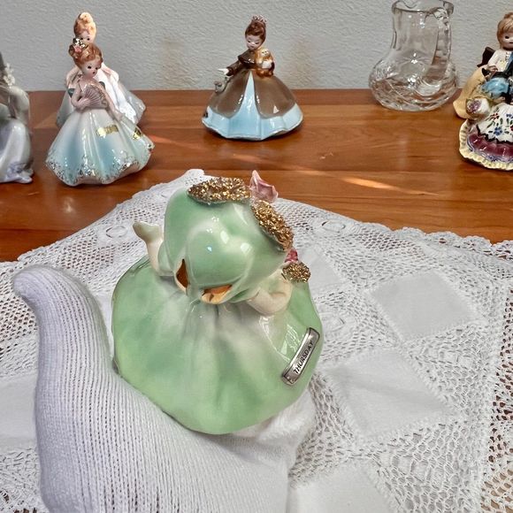 Josef Originals Days of the Week Series THURSDAY Vintage Figurine - Picture 4 of 10